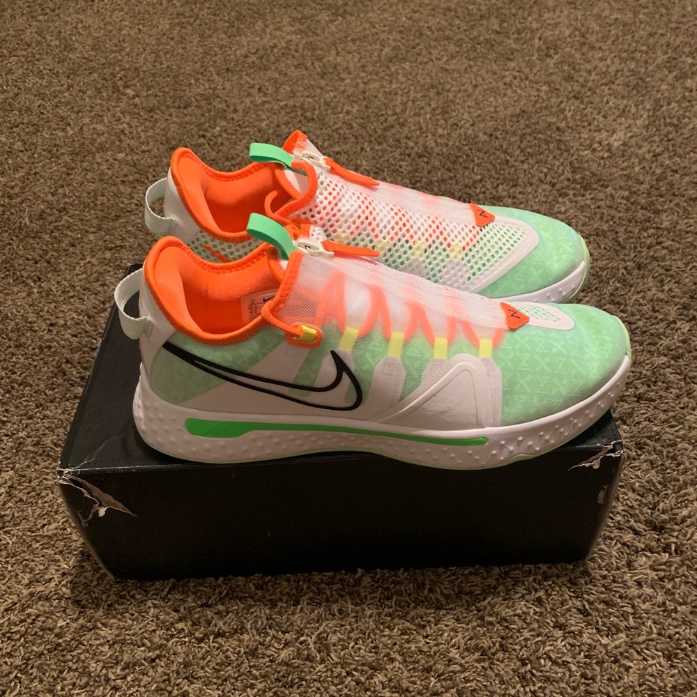 New Mens Nike Gatorade PG 4